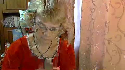 Snapshot of vanillaxcreamy chatting on 02.14.25 Vanillaxcreamy online show from 02.14.25