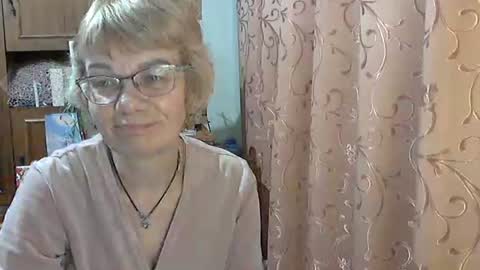 Snapshot of vanillaxcreamy chatting on 02.16.25 Vanillaxcreamy online show from 02.16.25