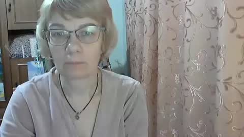 Snapshot of vanillaxcreamy chatting on 02.20.25 Vanillaxcreamy online show from 02.20.25