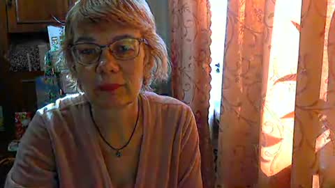 Snapshot of vanillaxcreamy chatting on 02.24.25 Vanillaxcreamy online show from 02.24.25