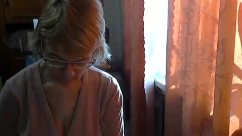 Snapshot of vanillaxcreamy chatting on 02.26.25 Vanillaxcreamy online show from 02.26.25