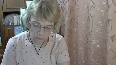Snapshot of vanillaxcreamy chatting on 03.02.25 Vanillaxcreamy online show from 03.02.25