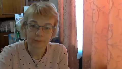 Snapshot of vanillaxcreamy chatting on 03.07.25 Vanillaxcreamy online show from 03.07.25