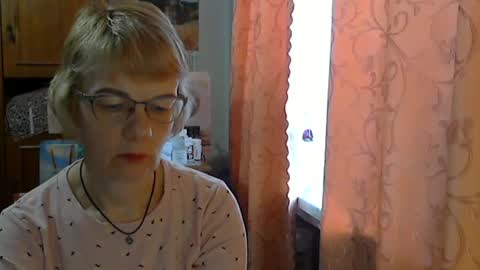 Snapshot of vanillaxcreamy chatting on 03.12.25 Vanillaxcreamy online show from 03.12.25