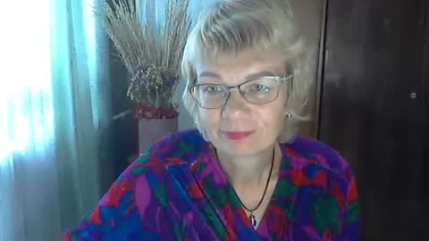 Snapshot of vanillaxcreamy chatting on 09.27.25 Vanillaxcreamy online show from 09.27.25