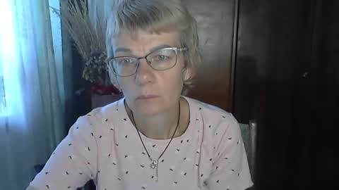 Vanillaxcreamy online show from 10.12.25