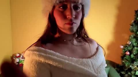 Elizabeth online show from 12.22.25