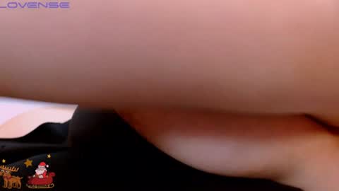 free  follow me online show from 12.25.24