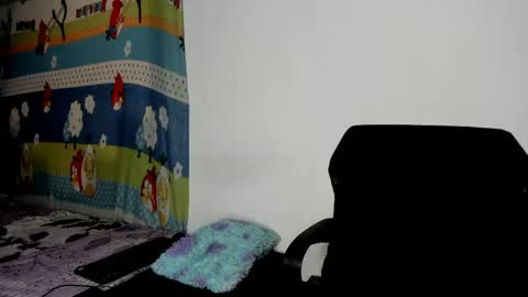 Snapshot of vannellope_vladimir chatting on 06.01.26 vannellope_vladimir online show from 06.01.26