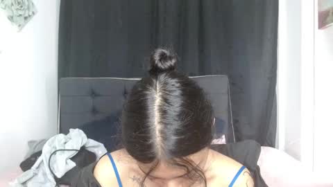 vane online show from 12.14.25