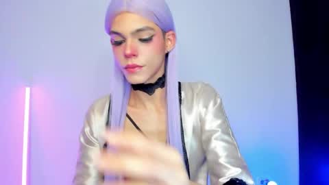  Varya Ferreira - independent model  online show from 01.16.26