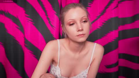 Vasya Sylvia online show from 09.17.25
