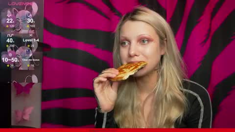 Snapshot of vasya_sylvia chatting on 05.09.26 Vasya Sylvia online show from 05.09.26
