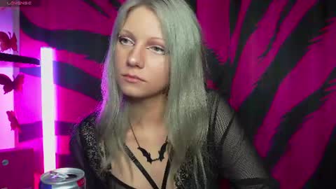 Snapshot of vasya_sylvia chatting on 06.17.26 Vasya Sylvia online show from 06.17.26