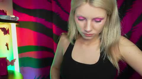 Snapshot of vasya_sylvia chatting on 07.19.26 Vasya Sylvia online show from 07.19.26