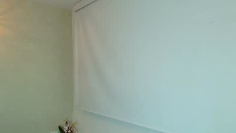 Victoria online show from 10.08.25