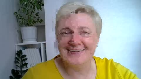 Snapshot of vea_motty chatting on 06.01.26 vea_motty online show from 06.01.26