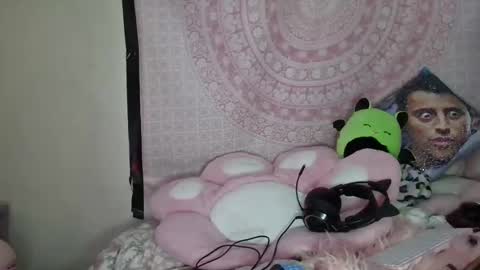 Veronica Lehane online show from 01.22.25