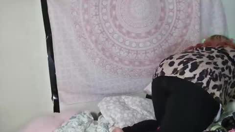 Veronica Lehane online show from 02.14.25