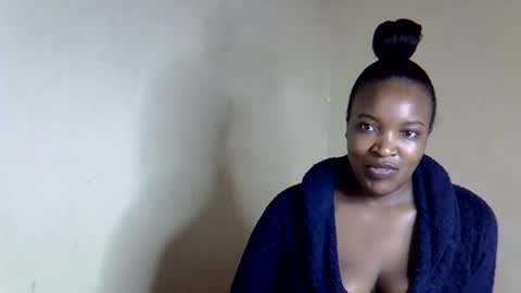 veesazii online show from 02.24.26