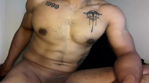 Vegas Love online show from 11.04.25