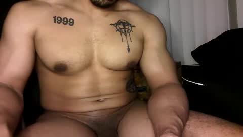 Vegas Love online show from 04.08.26