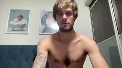 Joeyyy online show from 10.10.25