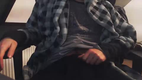 Snapshot of vegetablen chatting on 01.18.25 nico online show from 01.18.25