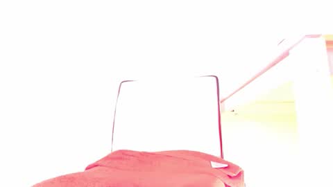 Snapshot of vehe_meneena chatting on 10.15.25 Vehe online show from 10.15.25