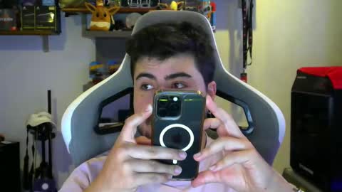 Snapshot of veils24 chatting on 02.03.26 Charles online show from 02.03.26