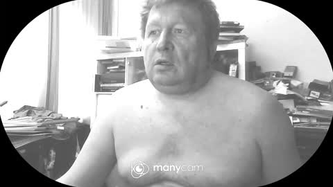 Snapshot of vejun2025 chatting on 02.05.26 vejun2025 online show from 02.05.26