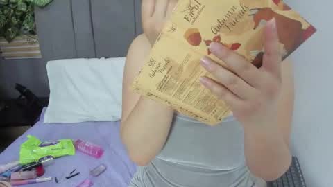 Isabella online show from 11.03.25