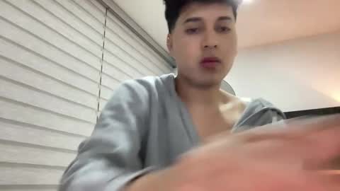 Snapshot of velascosexyboy chatting on 01.08.25 velascosexyboy online show from 01.08.25
