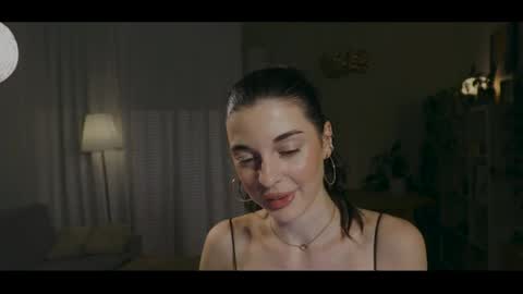 Snapshot of velavelle chatting on 05.26.26 Try to unlock online show from 05.26.26