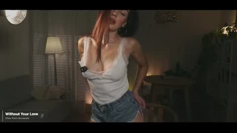Snapshot of velavelle chatting on 06.10.26 Try to unlock online show from 06.10.26