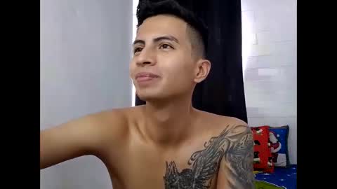 Snapshot of velk_hot1 chatting on 12.27.24 velk_hot1 online show from 12.27.24