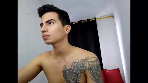 Snapshot of velk_hot1 chatting on 01.23.25 velk_hot1 online show from 01.23.25