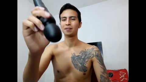 Snapshot of velk_hot1 chatting on 02.11.25 velk_hot1 online show from 02.11.25