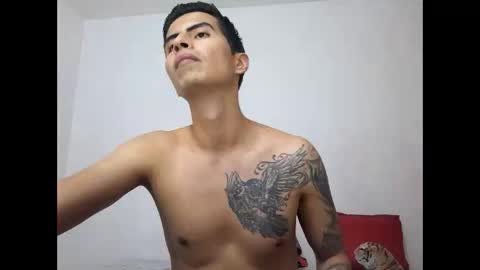 Snapshot of velk_hot1 chatting on 02.14.25 velk_hot1 online show from 02.14.25
