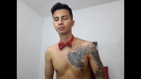 Snapshot of velk_hot1 chatting on 02.24.25 velk_hot1 online show from 02.24.25