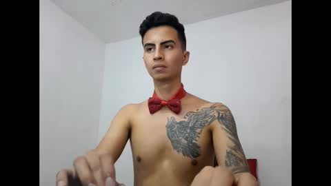 Snapshot of velk_hot1 chatting on 02.24.25 velk_hot1 online show from 02.24.25