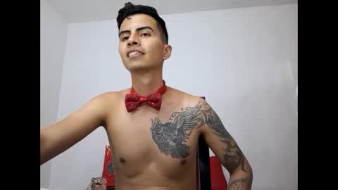 Snapshot of velk_hot1 chatting on 02.24.25 velk_hot1 online show from 02.24.25