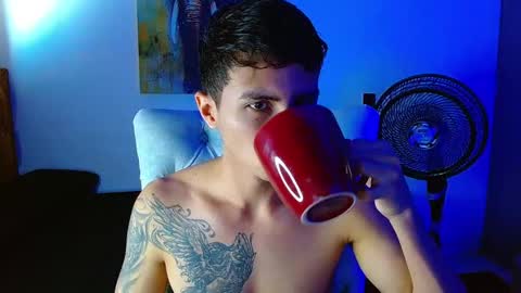 velk_hot1 online show from 03.21.26