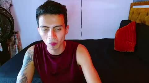 velk_hot1 online show from 05.16.26