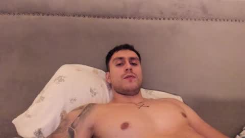 Snapshot of velkoz7 chatting on 03.01.26 Emm online show from 03.01.26