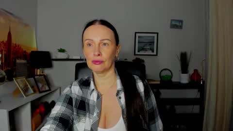 Jasmine online show from 10.21.25