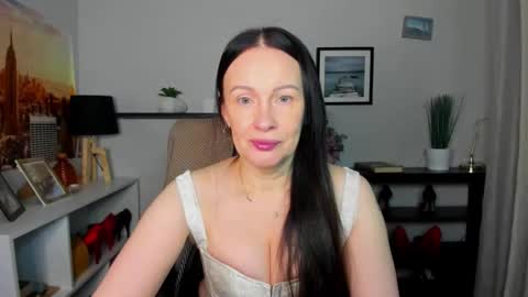 Jasmine online show from 12.16.25