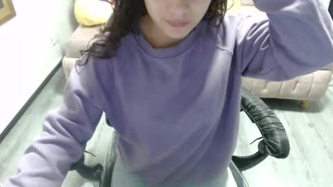 velvet_moon_v online show from 11.15.25