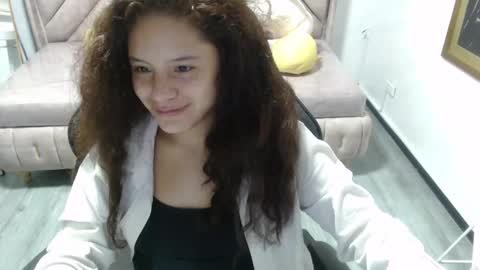 velvet_moon_v online show from 11.20.25