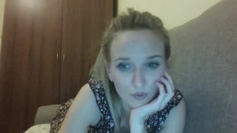Snapshot of velvetintuition chatting on 05.05.26 velvetintuition online show from 05.05.26